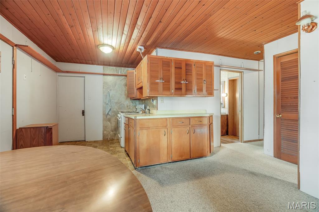 322 Main Street Harvel, IL 62538 - Photo 9 of 21