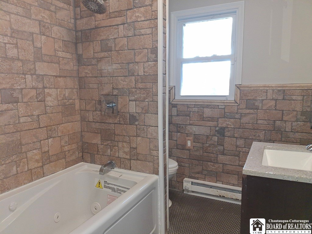 1898 Buffalo Street Olean, NY 14760 - Photo 18 of 34 Full bath first floor with jetted tub