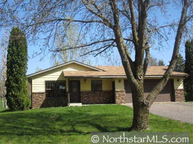 750 Franklin Street Baldwin, WI 54002 - Photo 1 of 10