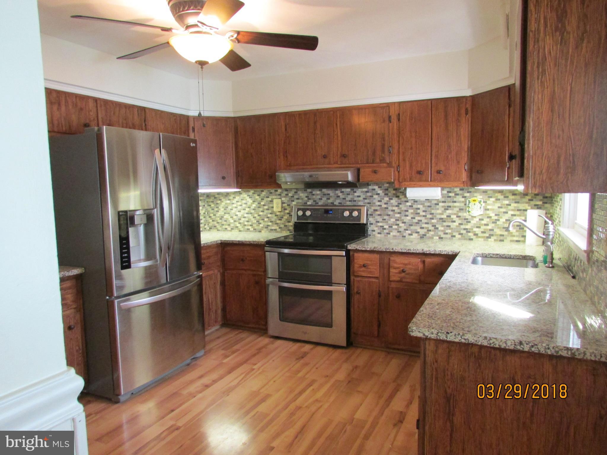 4251 Darleigh Road Baltimore, MD 21236 - Photo 6 of 30 Kitchen