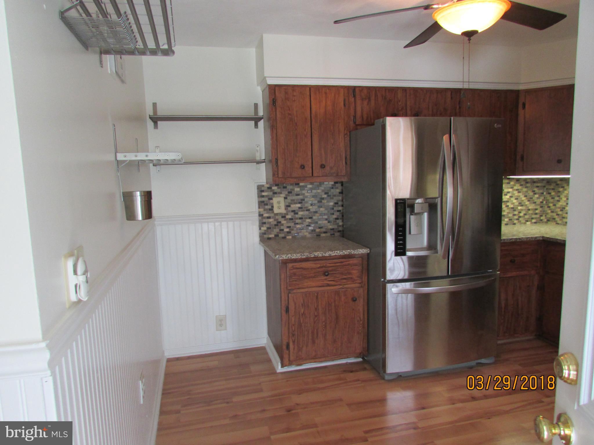 4251 Darleigh Road Baltimore, MD 21236 - Photo 7 of 30 Kitchen