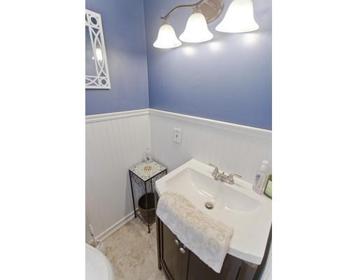 44 Emerson Street Springfield, MA 01118 - Photo 20 of 25