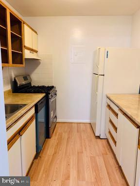 3832 Bel Pre Road, Unit 6104 Silver Spring, MD 20906 - Photo 5 of 17