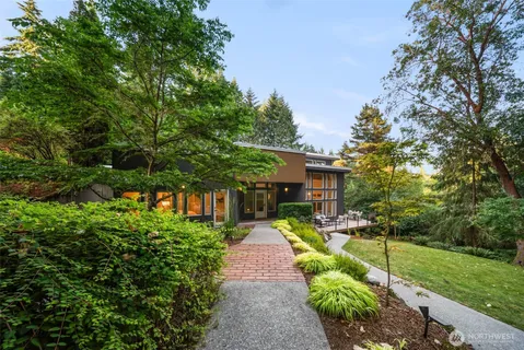 $1,595,000 | 4456 Pinto Court Northeast, Bainbridge Island, WA 98110