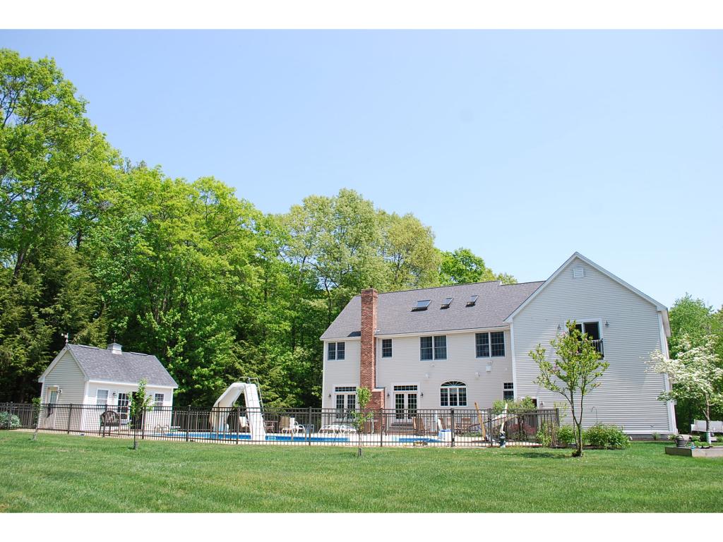 105 Sherborne Road Barrington, NH 03825 - Photo 7 of 36