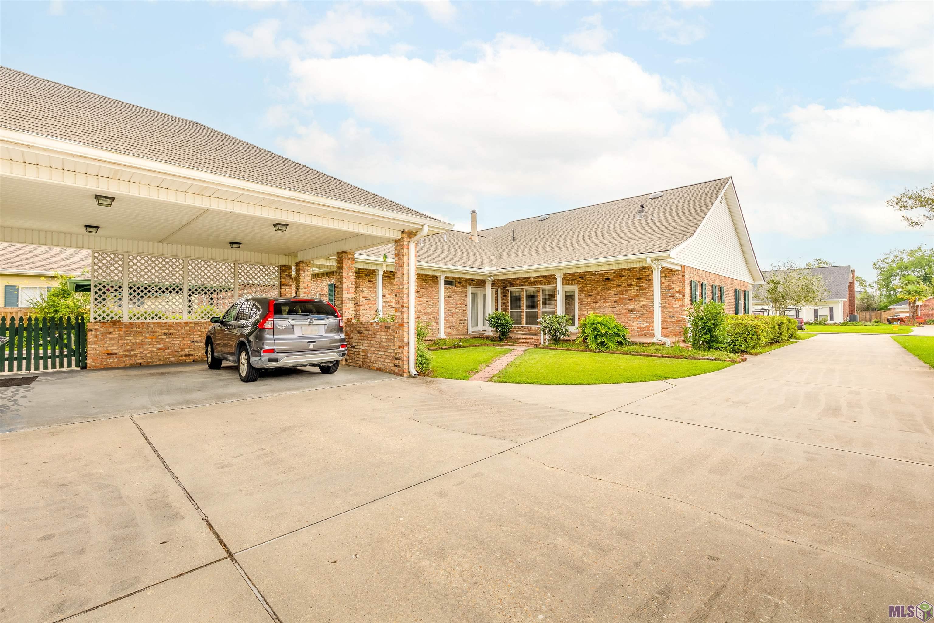 217 Tiger Tail Road Houma, LA 70360 - Photo 3 of 23 Gallery Image 3