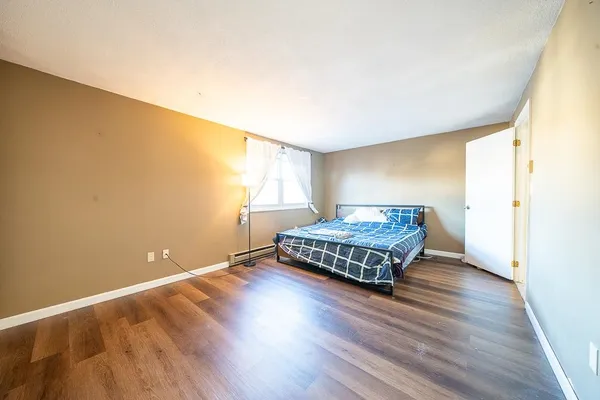 $335,000 | 4 Stonegate Lane, Unit 4, Derry, NH 03038