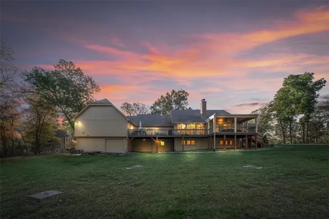 $759,000 | 26104 East 99th Street, Lee's Summit, MO 64086