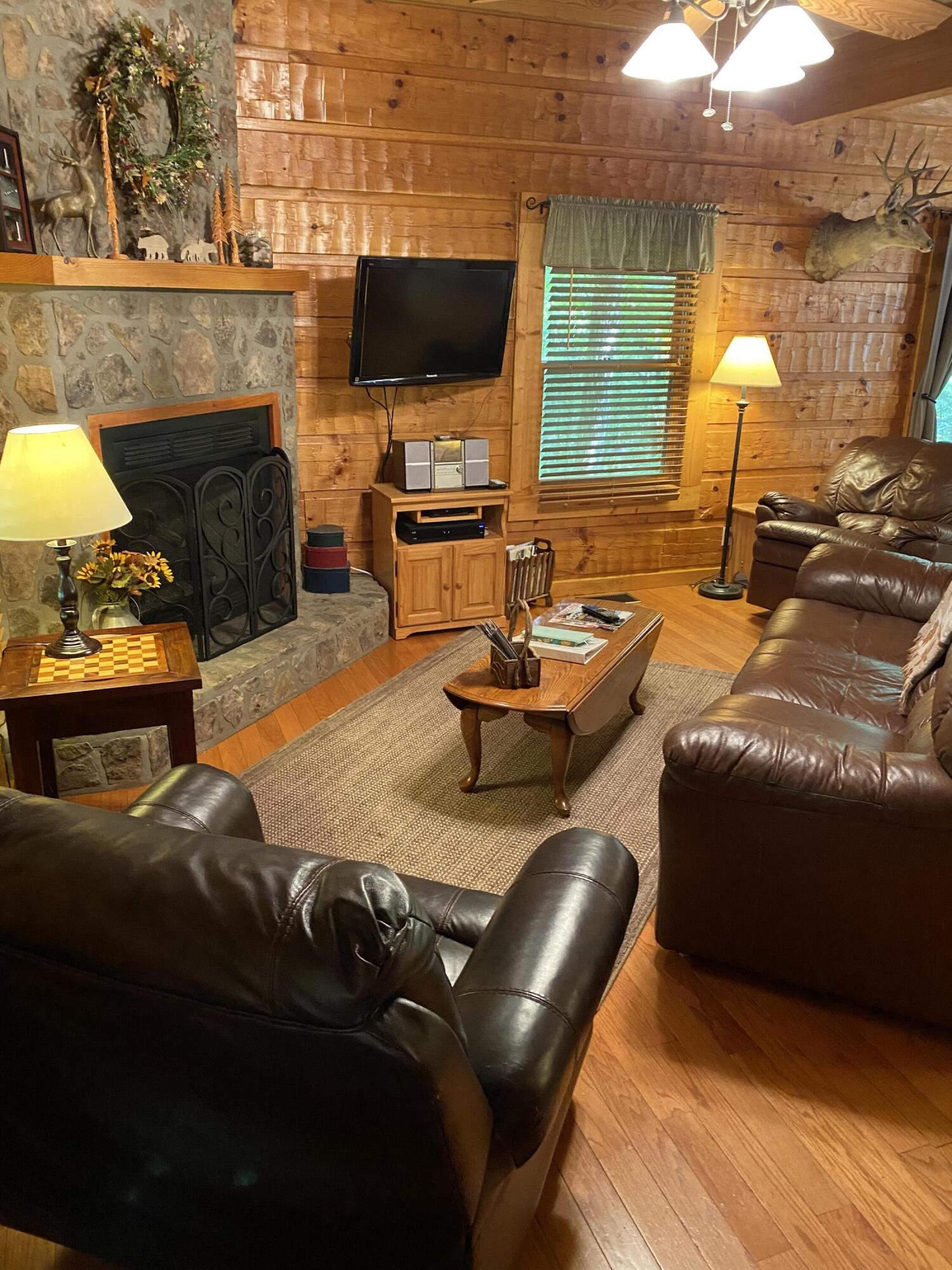 654 Retreat Road Jamestown, TN 38556 - Photo 12 of 39 IMG_4069