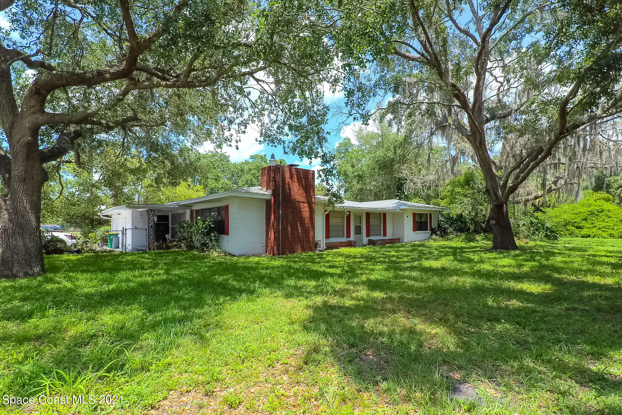 304 North Range Road Cocoa, FL 32926 - Photo 1 of 15 1E6BEE00-AAE0-4268-BC95-830329C149BB