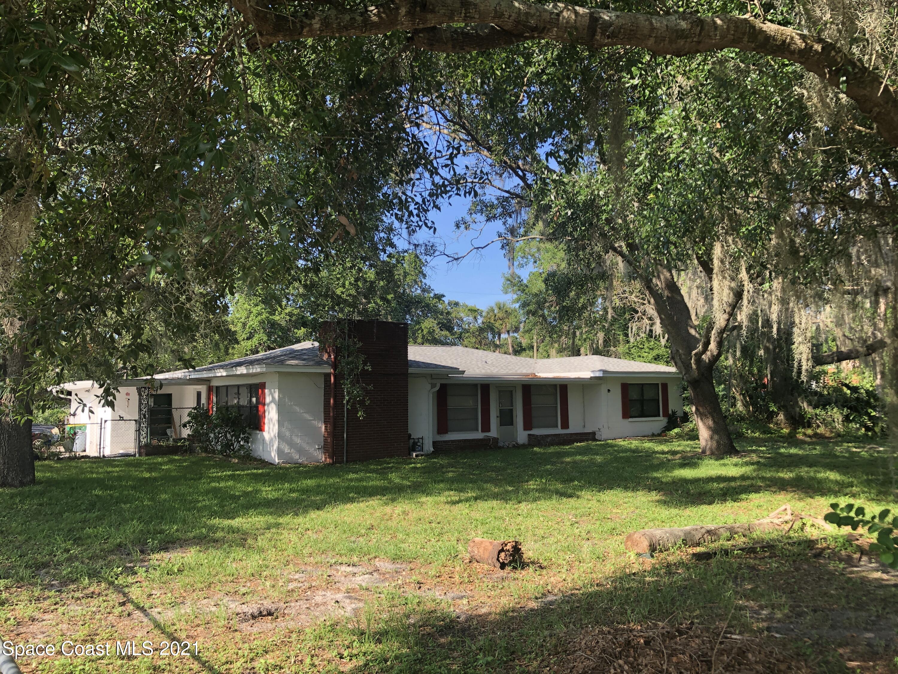 304 North Range Road Cocoa, FL 32926 - Photo 2 of 15 304 Range Front 2