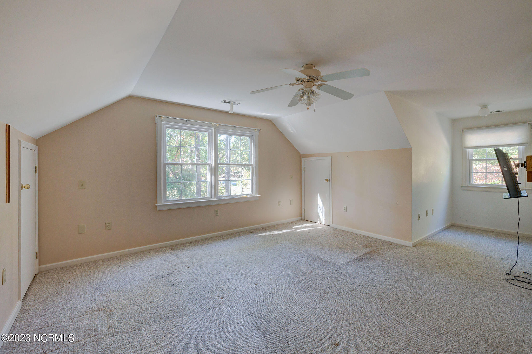 115 Country Place Road Wilmington, NC 28409 - Photo 26 of 54 115CountryPlaceEdit-41