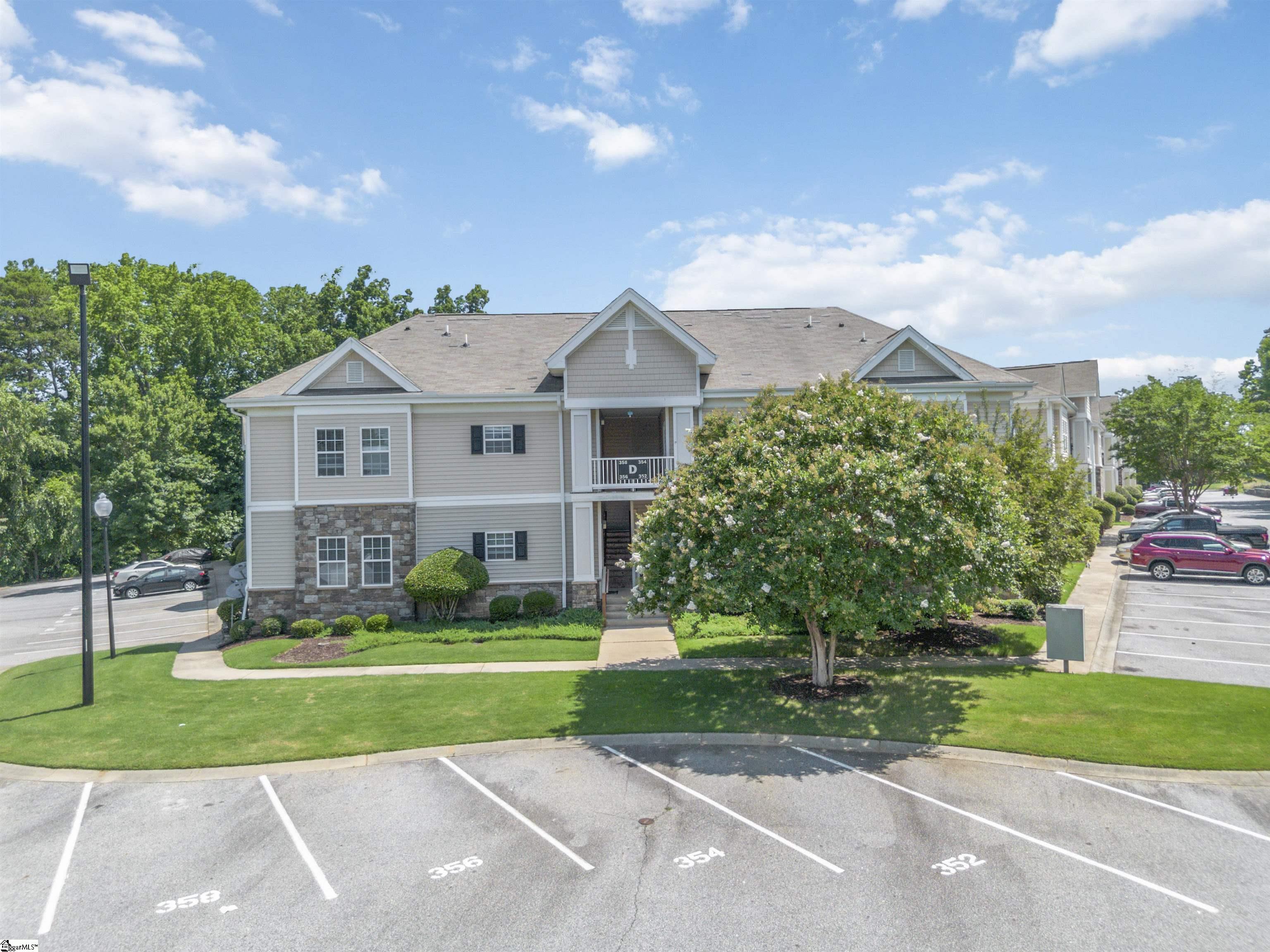 356 Easterlin Way Greenville, SC 29607 - Photo 2 of 43