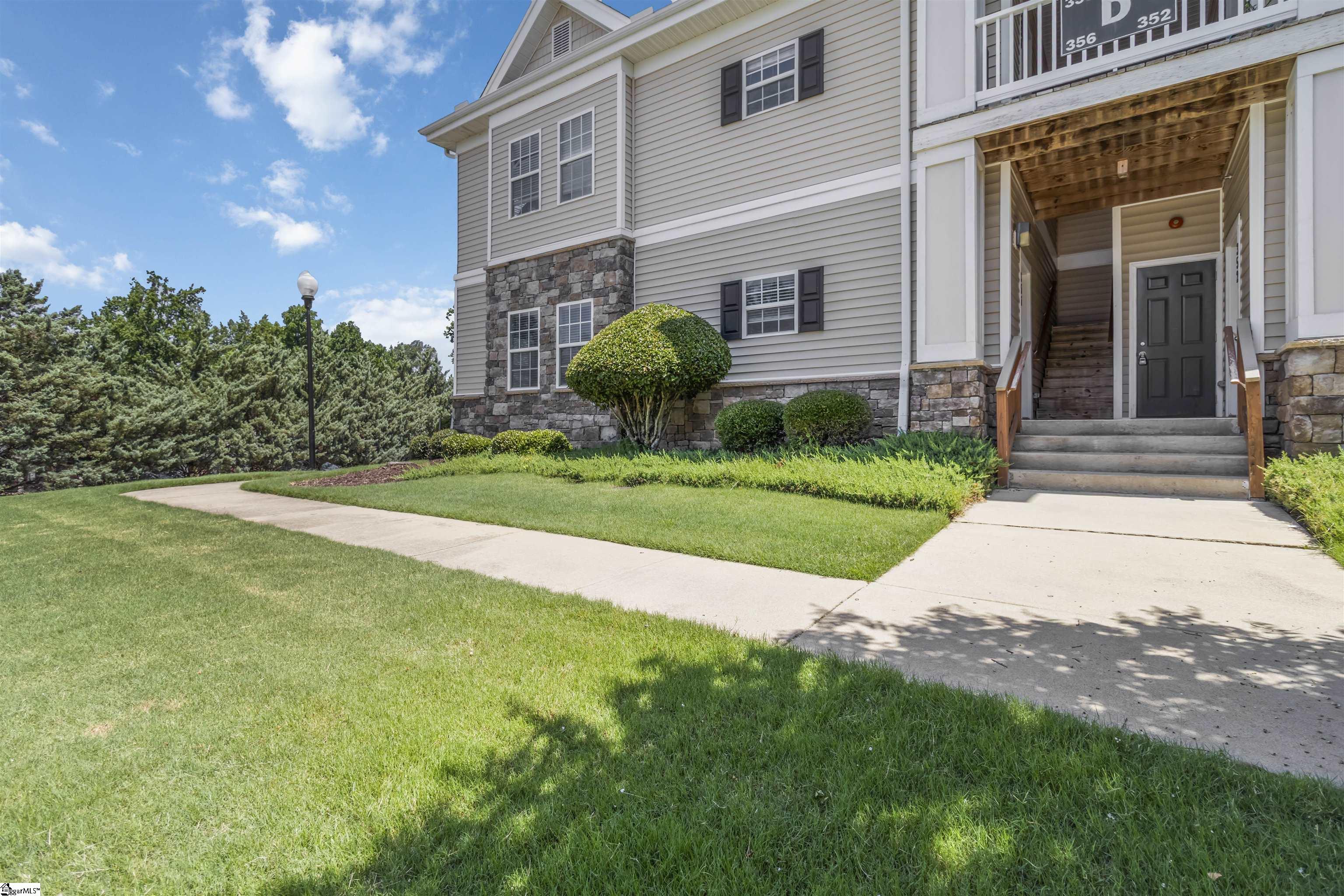 356 Easterlin Way Greenville, SC 29607 - Photo 3 of 43