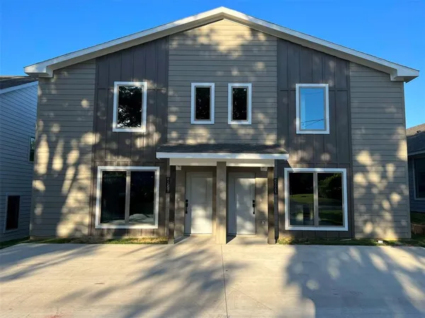 $1,295 | 2526 South Fannin Avenue, Denison, TX 75020