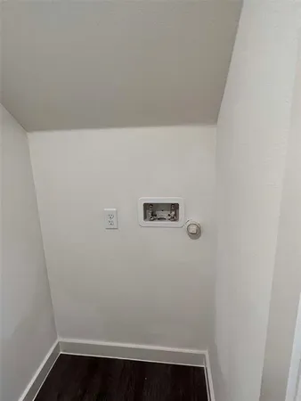 $1,295 | 2526 South Fannin Avenue, Denison, TX 75020