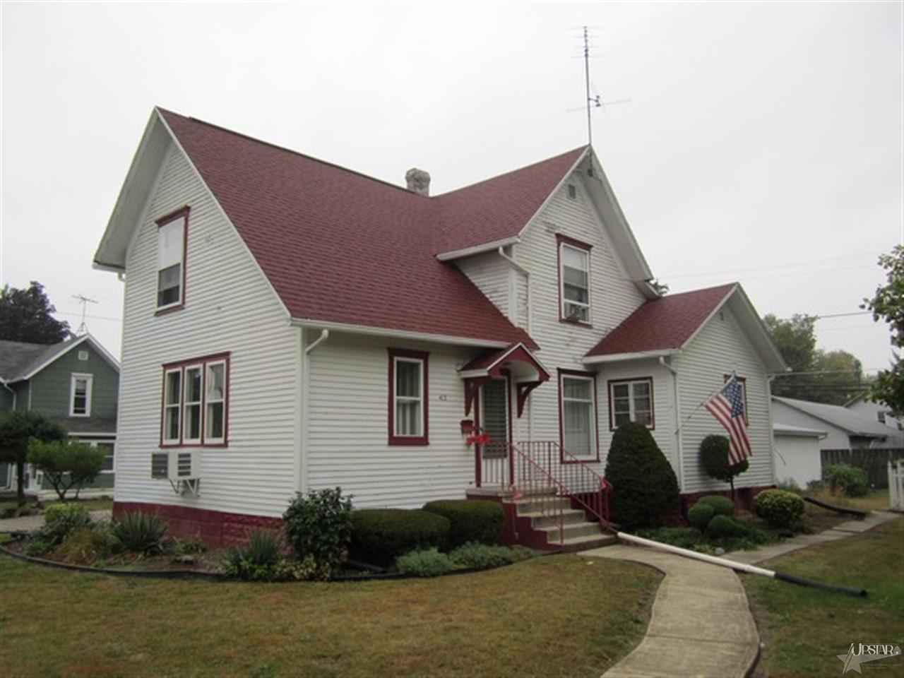 415 North Broadway Street Butler, IN 46721 - Photo 1 of 18