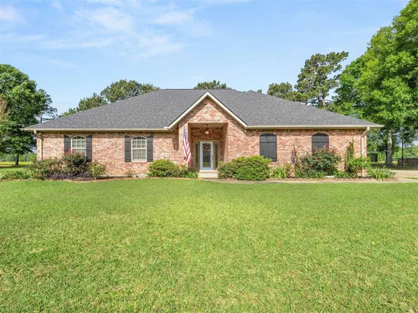 $319,000 | 2775 Stillwood Road, Deridder, LA 70634