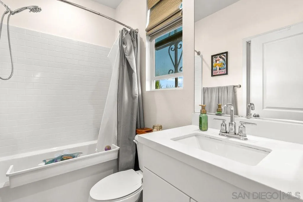 4262 Mission Ranch Way, Unit 32 Oceanside, CA 92057 - Photo 24 of 34 Gallery Image 24