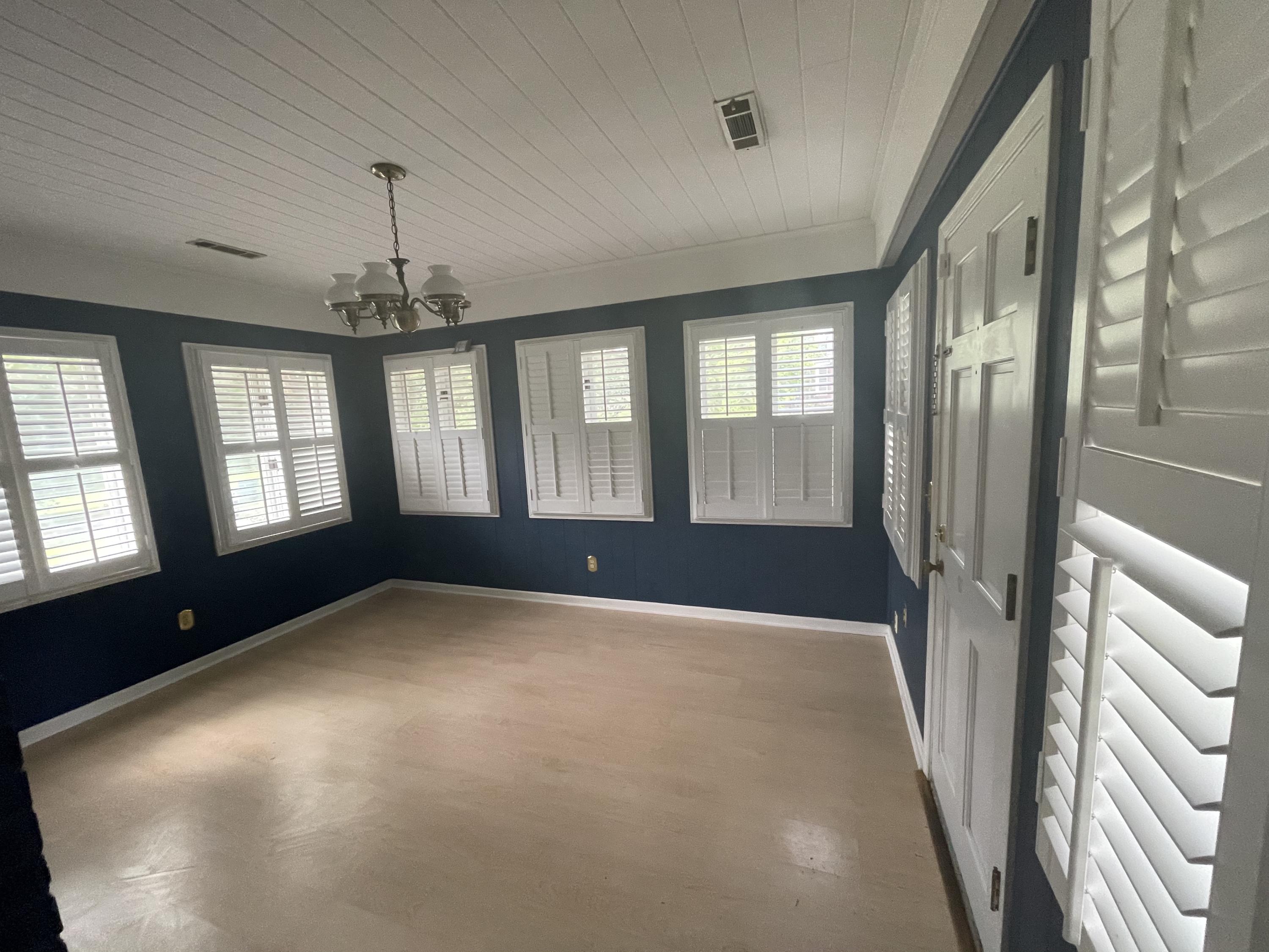 706 County Rd S-45-185 Kingstree, SC 29556 - Photo 9 of 20 IMG_8564