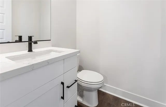 $1,249,329 | 150 Bridle Drive, Burbank, CA 91506