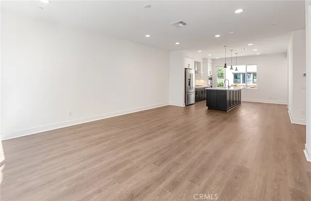 $1,249,329 | 150 Bridle Drive, Burbank, CA 91506