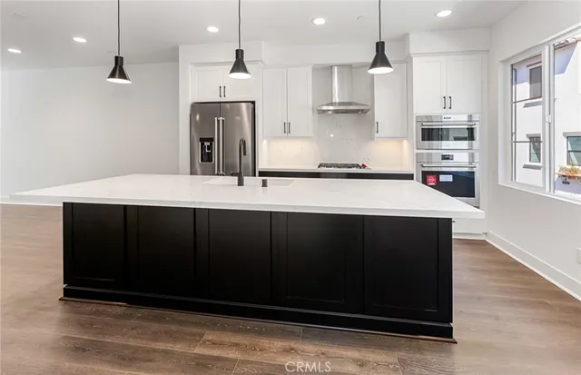 $1,249,329 | 150 Bridle Drive, Burbank, CA 91506