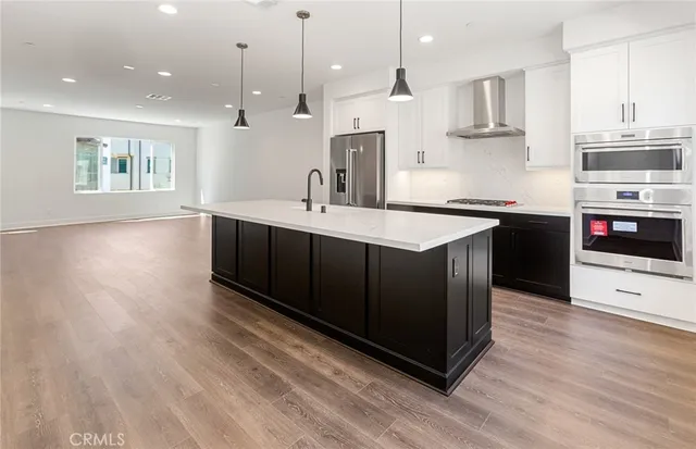 $1,249,329 | 150 Bridle Drive, Burbank, CA 91506