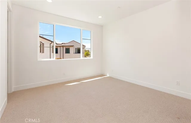 $1,249,329 | 150 Bridle Drive, Burbank, CA 91506