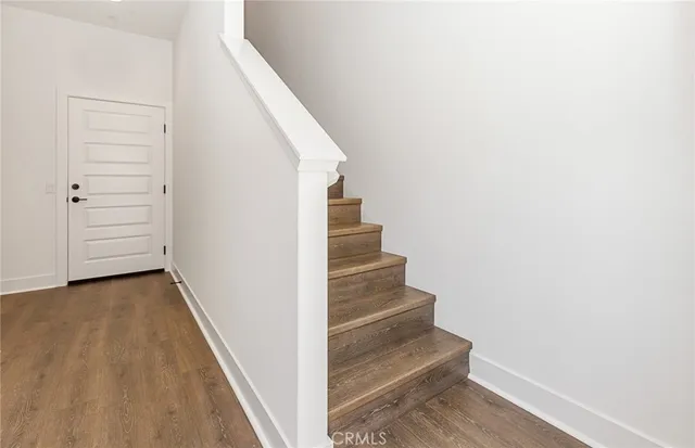 $1,249,329 | 150 Bridle Drive, Burbank, CA 91506