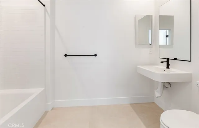 $1,249,329 | 150 Bridle Drive, Burbank, CA 91506