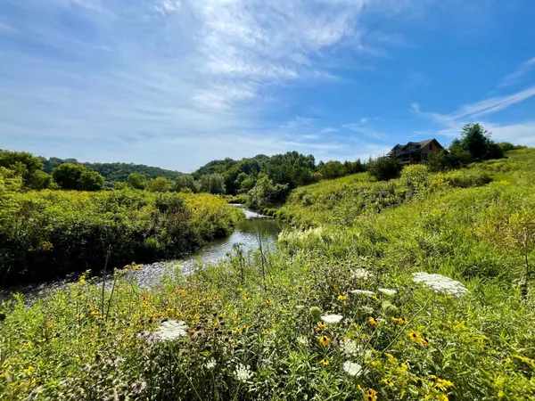 $1,050,000 | 8 Spring Grove, Mabel, MN 55954