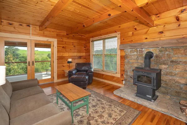 $1,050,000 | 8 Spring Grove, Mabel, MN 55954