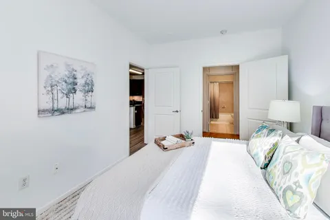 $320,000 | 8045 Newell Street, Unit 121, Silver Spring, MD 20910