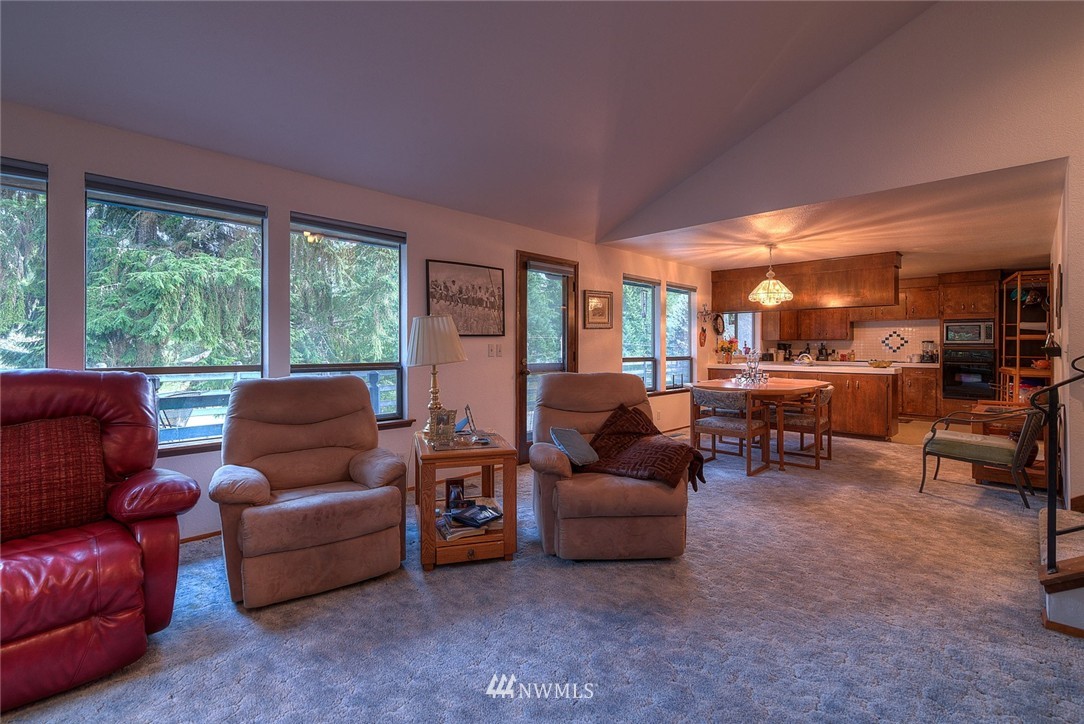 14950 Fagerud Road Southeast Olalla, WA 98359 - Photo 11 of 25 Gallery Image 11