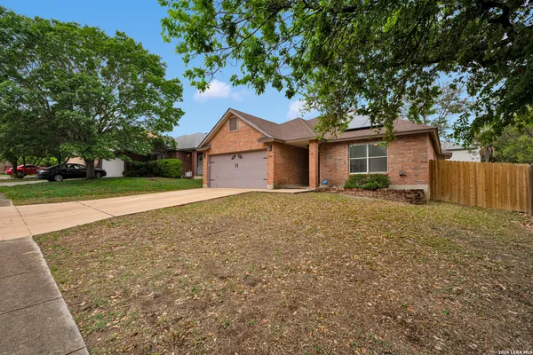 $1,995 | 9443 Sycamore Brook, San Antonio, TX 78254