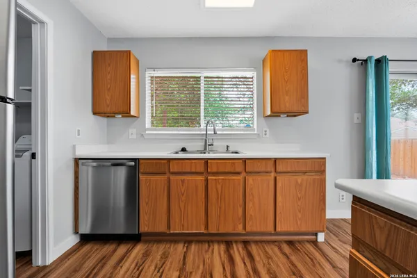 $1,995 | 9443 Sycamore Brook, San Antonio, TX 78254