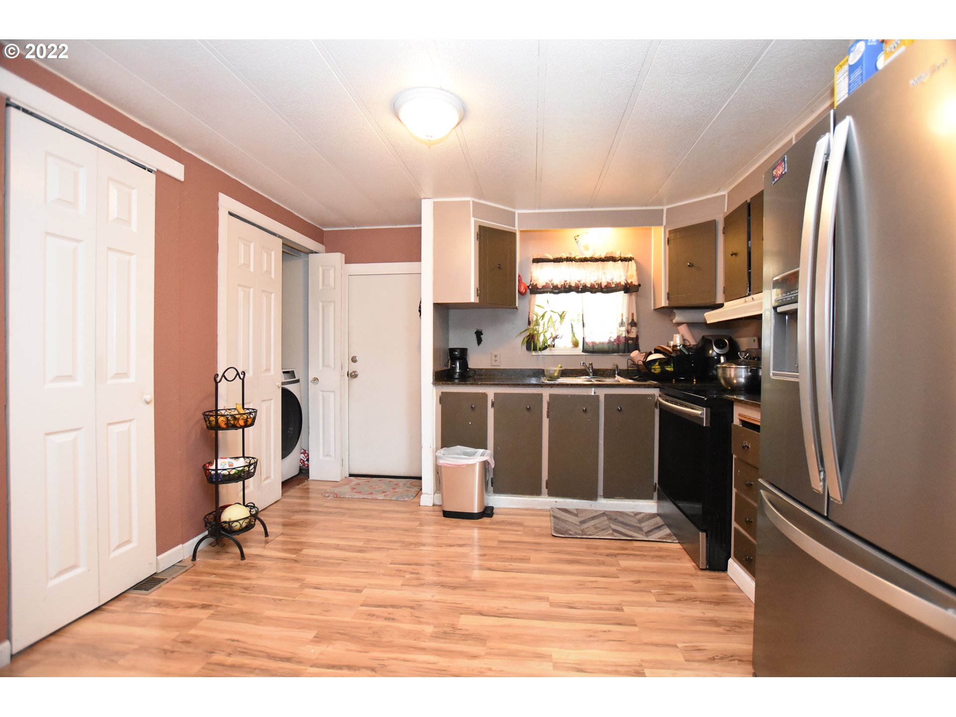 1415 South Bertelsen Road, Unit 86 Eugene, OR 97402 - Photo 9 of 22 Gallery Image 9
