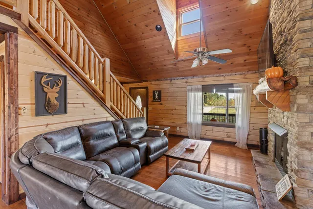 $600,000 | 161-155 Cherokee Ridge Drive, Ocoee, TN 37361