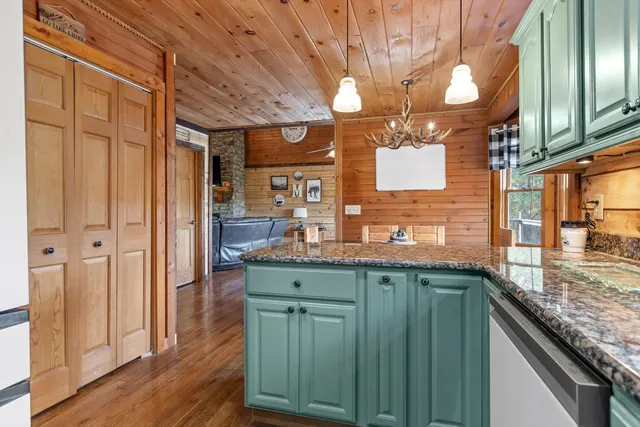 $600,000 | 161-155 Cherokee Ridge Drive, Ocoee, TN 37361