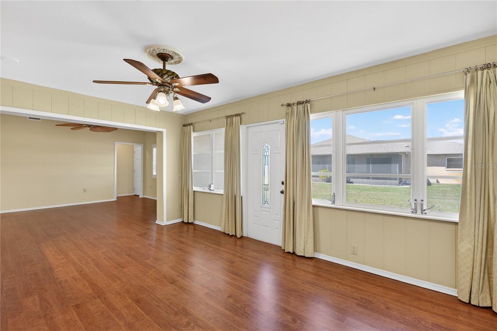 5852 Lincoln Road Venice, FL 34293 - Photo 18 of 61