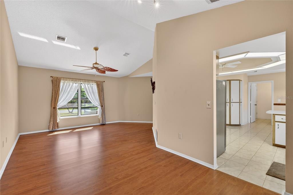 5852 Lincoln Road Venice, FL 34293 - Photo 9 of 61