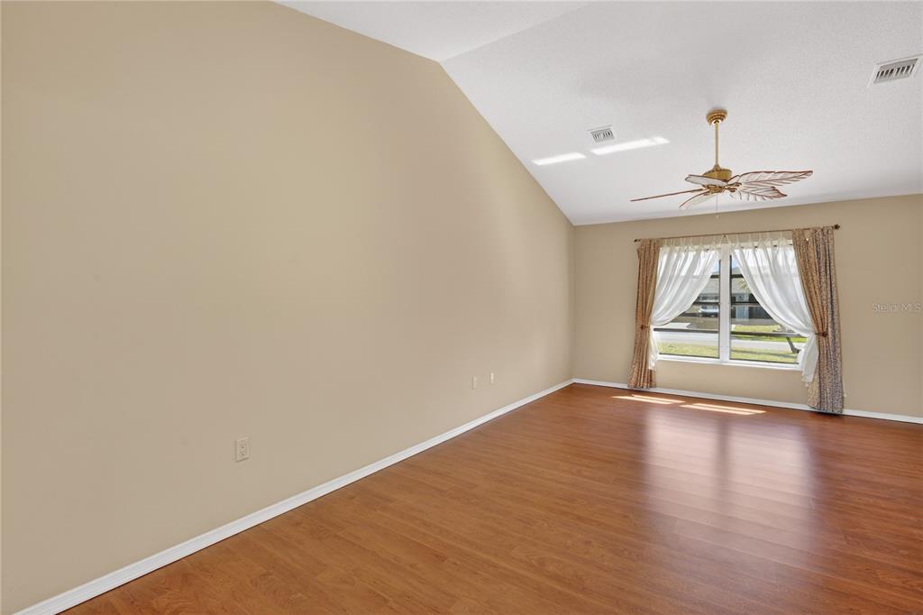 5852 Lincoln Road Venice, FL 34293 - Photo 10 of 61