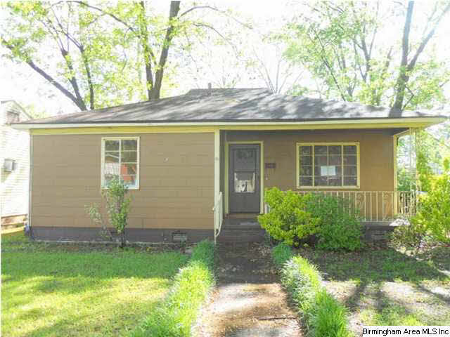 229 25th Street Southwest Birmingham, AL 35211 - Photo 1 of 21