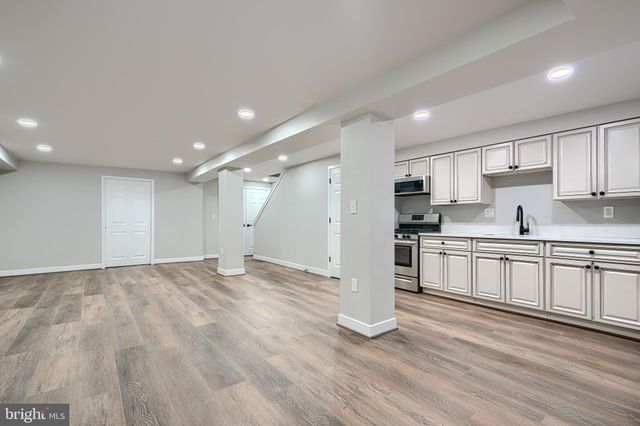 $840,000 | 11 Evarts Street Northeast, Washington, DC 20002