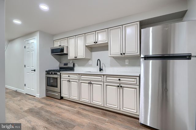 $840,000 | 11 Evarts Street Northeast, Washington, DC 20002