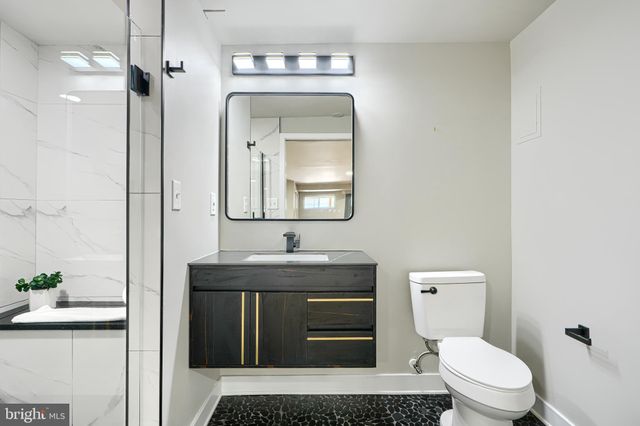 $840,000 | 11 Evarts Street Northeast, Washington, DC 20002