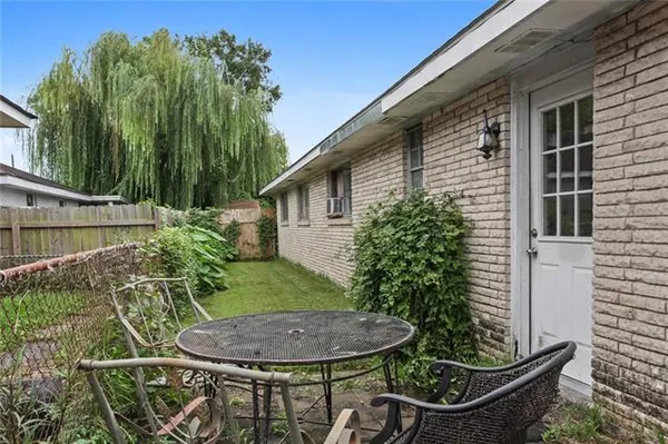 $1,350 | 5718 Dimaggio Place, Metairie, LA 70003