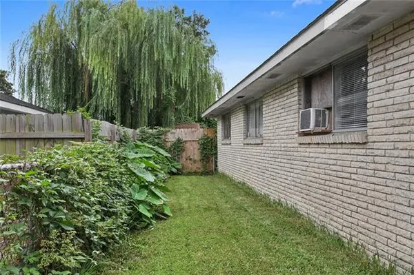 $1,350 | 5718 Dimaggio Place, Metairie, LA 70003
