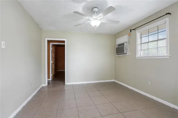 $1,350 | 5718 Dimaggio Place, Metairie, LA 70003